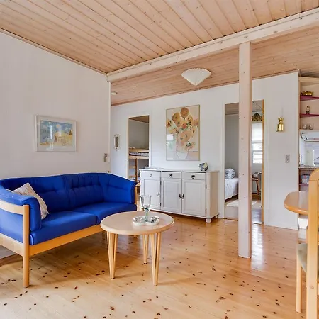 Casa vacanze Three-bedroom Holiday In Hals